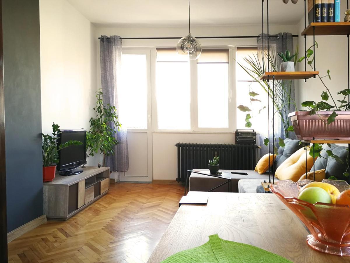 Sunny Downtown Apartment For 4 Sofia Exterior foto