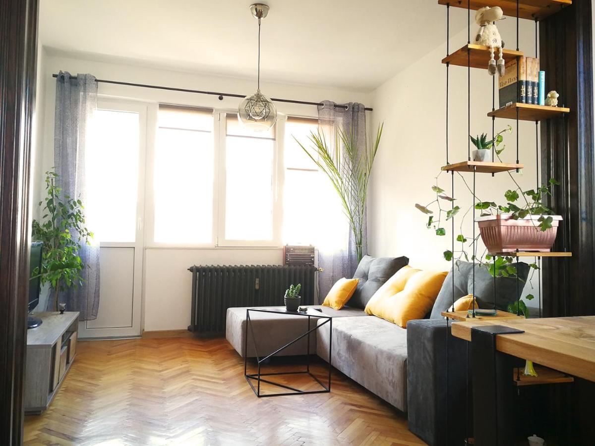 Sunny Downtown Apartment For 4 Sofia Exterior foto